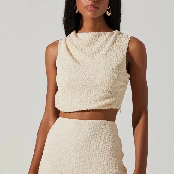 ASTR The Label Keely Textured Co-Ord Set - Picture 2 of 11